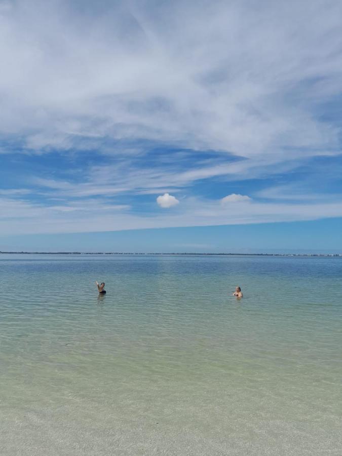 Praia Seca, 10 Pessoas, Em Frente A Lagoa Do Tome Araruama Extérieur photo